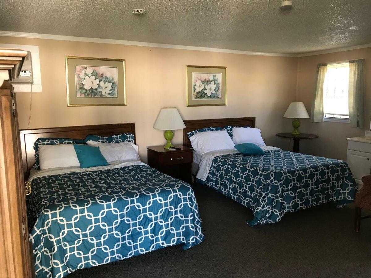 Riviera Motor Lodge Atlantic Beach Bagian luar foto